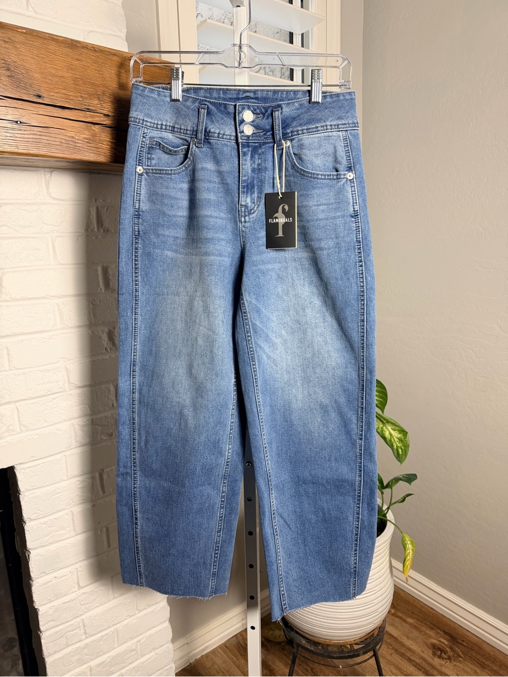 Flamingals Mid Waist Dual Button Raw Hem Straight Leg Cropped Jeans - Picture 6 of 9